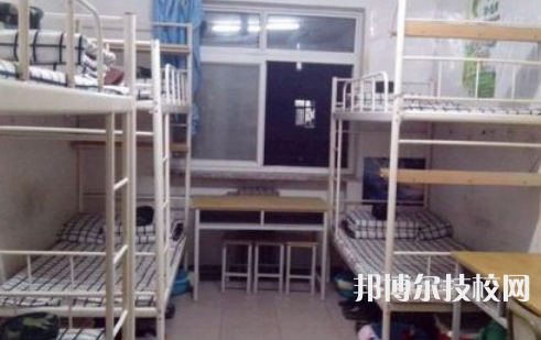 黔西南英才職業(yè)技術(shù)學(xué)校2021年宿舍條件