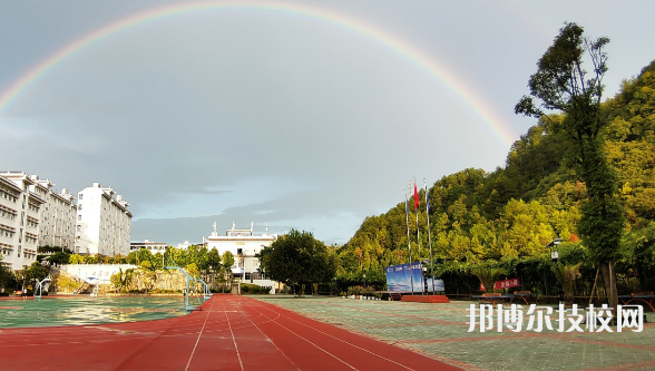 黔東南技師學(xué)院怎么樣、好不好