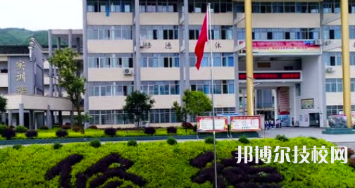 天柱縣中等職業(yè)學(xué)校2022年報(bào)名條件、招生要求、招生對(duì)象