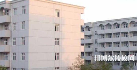 成都市恒輝技工學(xué)校2022年招生簡(jiǎn)章