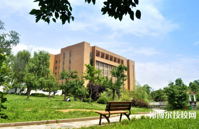 澄城職業(yè)教育中心2023年招生辦聯(lián)系電話