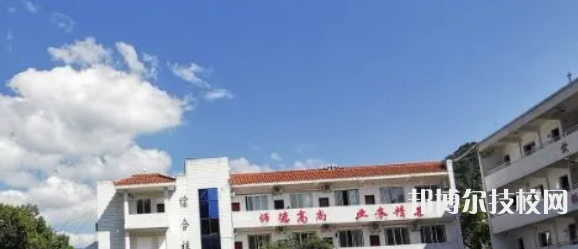 瀘州合江福寶職業(yè)中學(xué)2022年宿舍條件