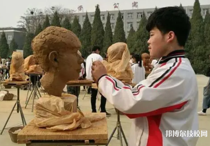曲陽雕刻學(xué)校2022年招生錄取分?jǐn)?shù)線