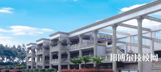 四川聯(lián)合經(jīng)濟(jì)專修學(xué)院2022年招生簡(jiǎn)章