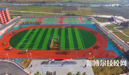 錦屏中等職業(yè)學(xué)校2022年招生辦聯(lián)系電話