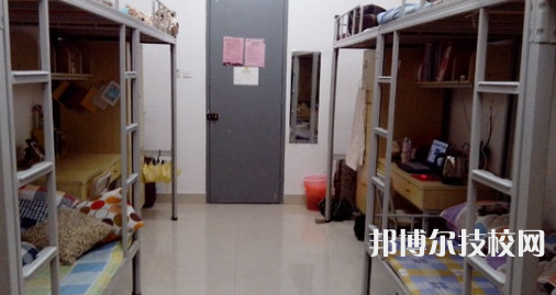黔東南州凱旋工業(yè)學(xué)校2022年宿舍條件