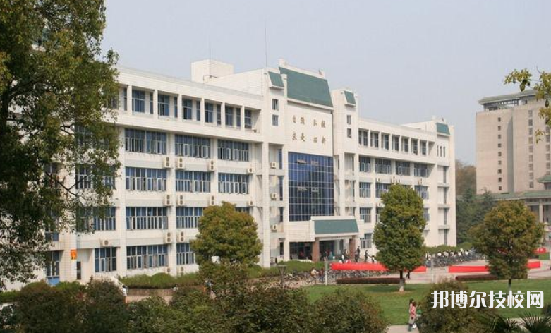 華州區(qū)職業(yè)教育中心2023年有哪些專業(yè)