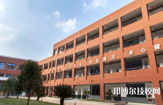 三門縣職業(yè)中等專業(yè)學(xué)校4