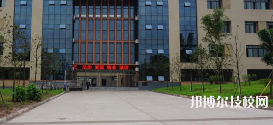 瀘州職業(yè)技術(shù)學(xué)校2022年招生簡章