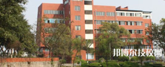 瀘州職業(yè)技術(shù)學(xué)校2022年學(xué)費(fèi)、收費(fèi)多少