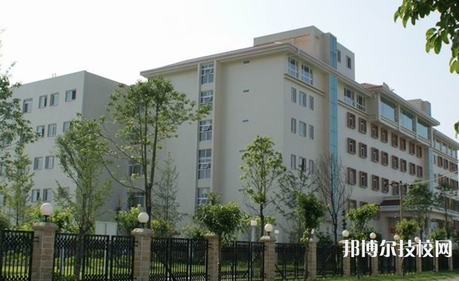 邯鄲旅游外事中等專業(yè)學(xué)校2022年招生錄取分?jǐn)?shù)線