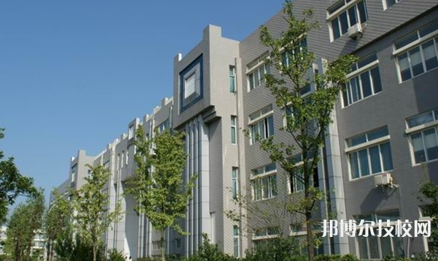 邯鄲旅游外事中等專業(yè)學校2022年招生辦聯(lián)系電話