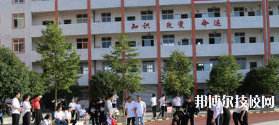 德陽(yáng)市富民技校2022年有哪些專業(yè)