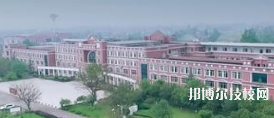 德陽(yáng)中藝科技職業(yè)學(xué)校怎么樣、好不好