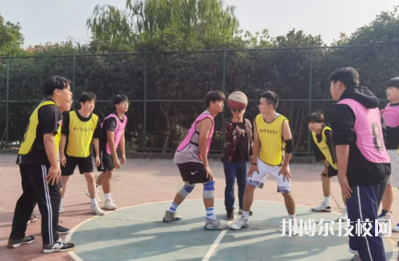 湖州職工中等專業(yè)學(xué)校3