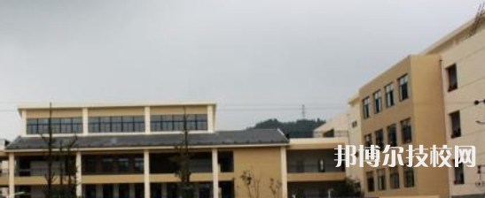 北川羌族自治七一職業(yè)中學(xué)2022年招生錄取分?jǐn)?shù)線
