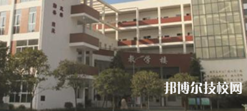 四川成都經(jīng)濟(jì)貿(mào)易學(xué)校2022年招生簡章