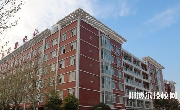 唐山建筑工程學(xué)校2022年招生錄取分?jǐn)?shù)線