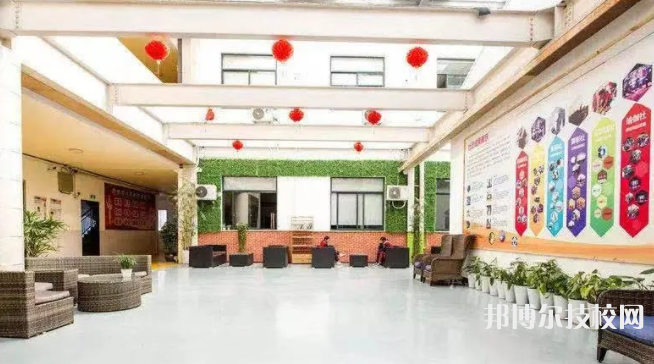 臨海市海商職業(yè)技術(shù)學(xué)校3