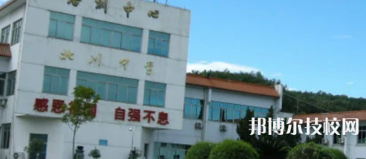 四川長(zhǎng)虹職業(yè)技術(shù)學(xué)校2022年招生簡(jiǎn)章