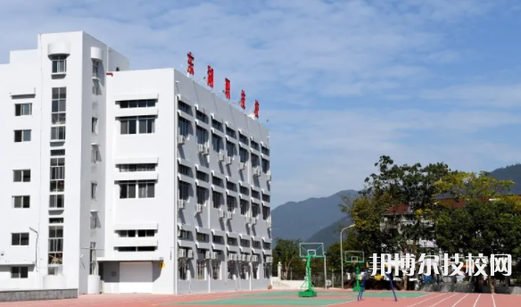 臨海東湖職業(yè)技術(shù)學校3