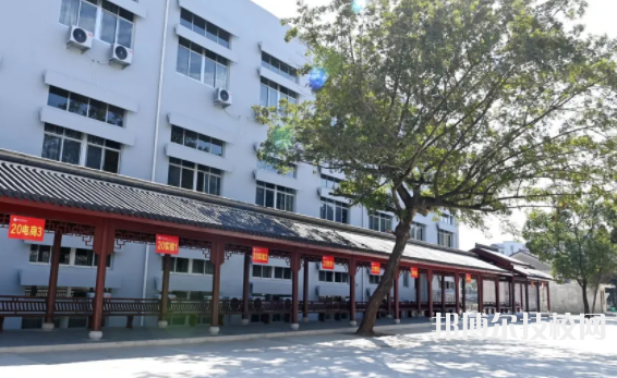 臨海東湖職業(yè)技術(shù)學(xué)校4