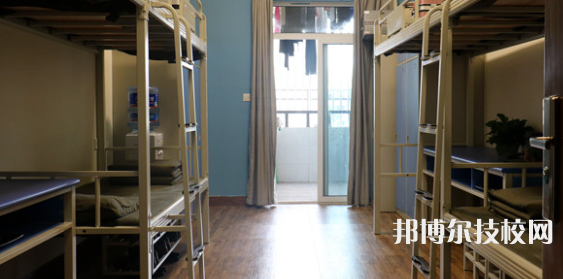 綿陽泛美飛行職業(yè)技術(shù)學(xué)校2022年宿舍條件