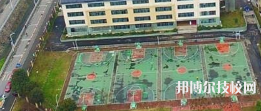 四川綿陽(yáng)財(cái)經(jīng)學(xué)校2022年學(xué)費(fèi)、收費(fèi)多少