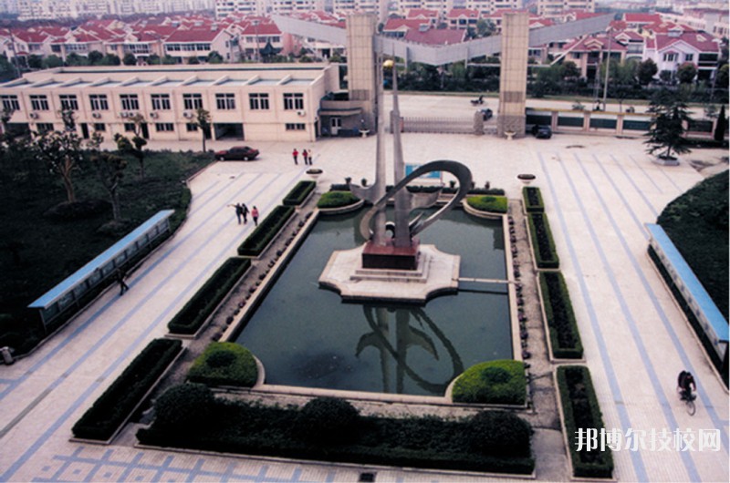 江蘇昆山中等專(zhuān)業(yè)學(xué)校招生辦聯(lián)系電話
