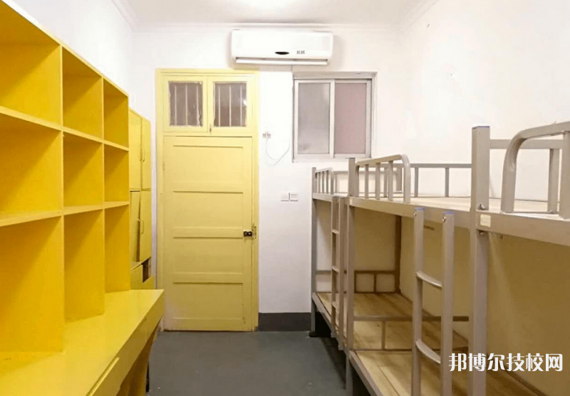 石家莊通用技術(shù)中等專業(yè)學(xué)校2022年宿舍條件