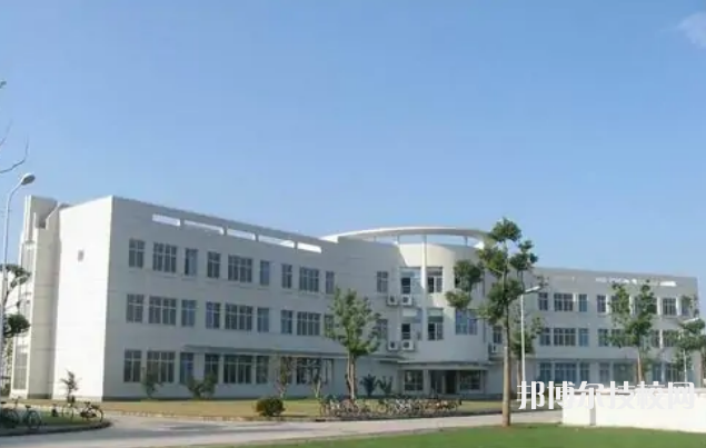 陜西航空技師學(xué)院2023年報(bào)名條件、招生要求、招生對(duì)象