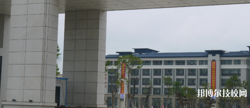 化州鑒江司法職業(yè)學校怎么樣、好不好