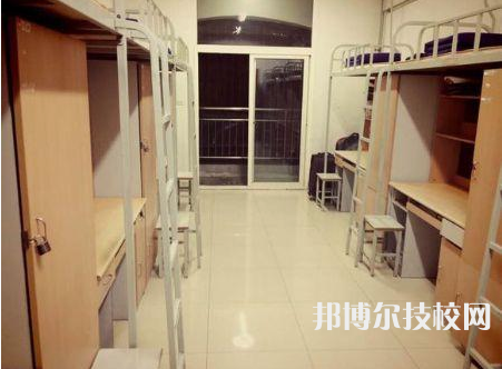江蘇贛榆中等專業(yè)學校2022年宿舍條件