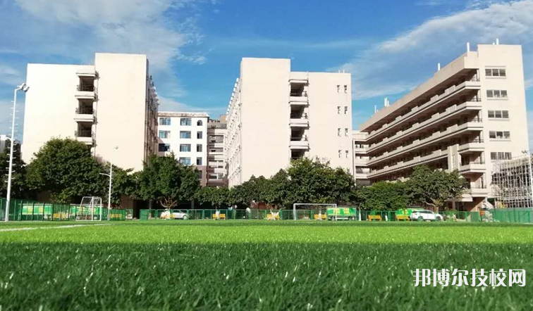 廣東農(nóng)工商職業(yè)技術(shù)學(xué)校地址在哪里