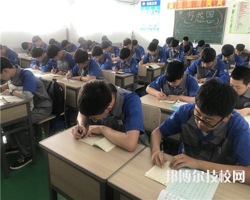 廣西科技商貿高級技工學校2023年宿舍條件