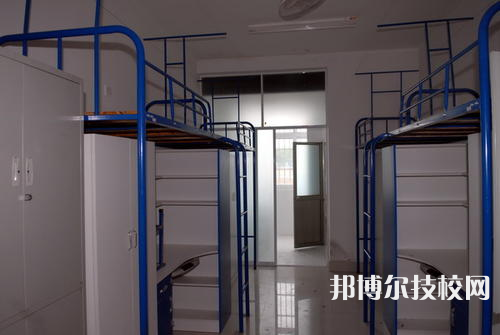 淮安工業(yè)中等專業(yè)學(xué)校2022年宿舍條件