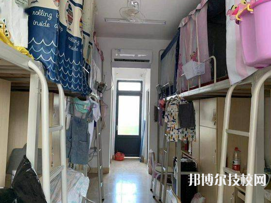 陸豐碣石新安職業(yè)技術(shù)學校2022年宿舍條件