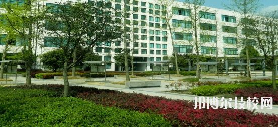 四川江油職業(yè)中學(xué)校地址在哪里