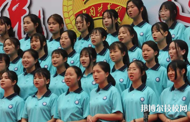 廣東連州衛(wèi)生學(xué)校怎么樣、好不好