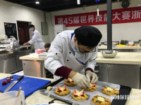 浙江商業(yè)技師學(xué)院2023年報名條件、招生要求、招生對象