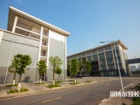 重慶城市建設(shè)高級技工學(xué)校2023年報(bào)名條件、招生要求、招生對象