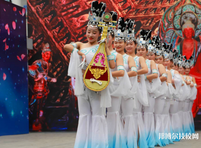 蘭州慈愛(ài)實(shí)驗(yàn)藝術(shù)職業(yè)學(xué)校2022年宿舍條件