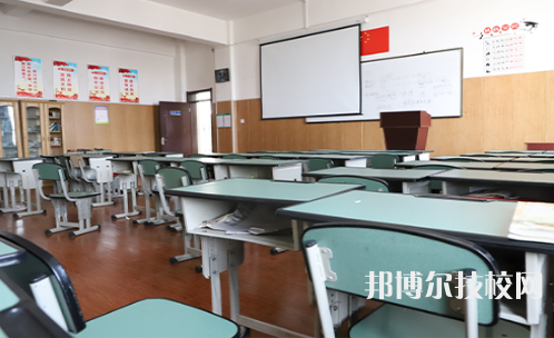 蘭州慈愛實驗藝術職業(yè)學校2022年招生辦聯系電話