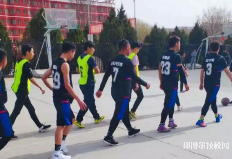甘肅新科工業(yè)學校2022年招生辦聯(lián)系電話