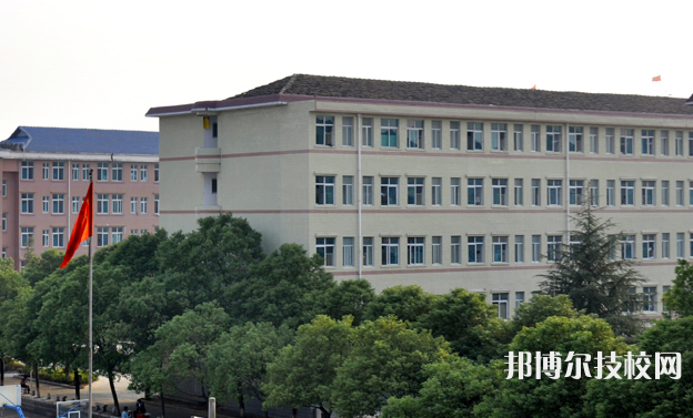 石家莊冀中紡織中等專業(yè)學校2022年報名條件、招生要求、招生對象