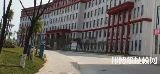 綿陽晟弘科技職業(yè)技術(shù)學(xué)校2022年學(xué)費(fèi)、收費(fèi)多少