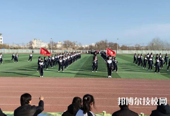 敦煌藝術(shù)旅游中等專業(yè)學(xué)校2022年報(bào)名條件、招生要求、招生對象