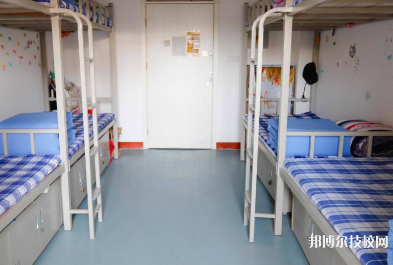 src=http://www.guwenhua.net/skin/zonghe/image/nopic.gif
