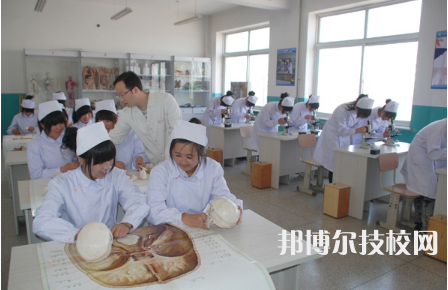 延安衛(wèi)生學(xué)校2022年有哪些專業(yè)