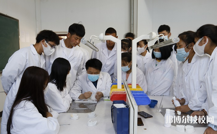 甘南藏族自治州衛(wèi)生學(xué)校怎么樣、好不好